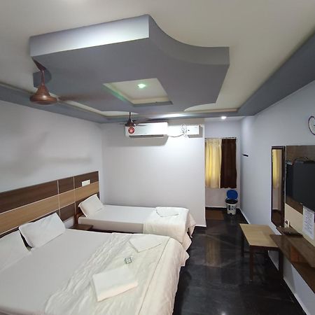 Sri Murugan Beach Paradise Hotel Mahabalipuram Εξωτερικό φωτογραφία