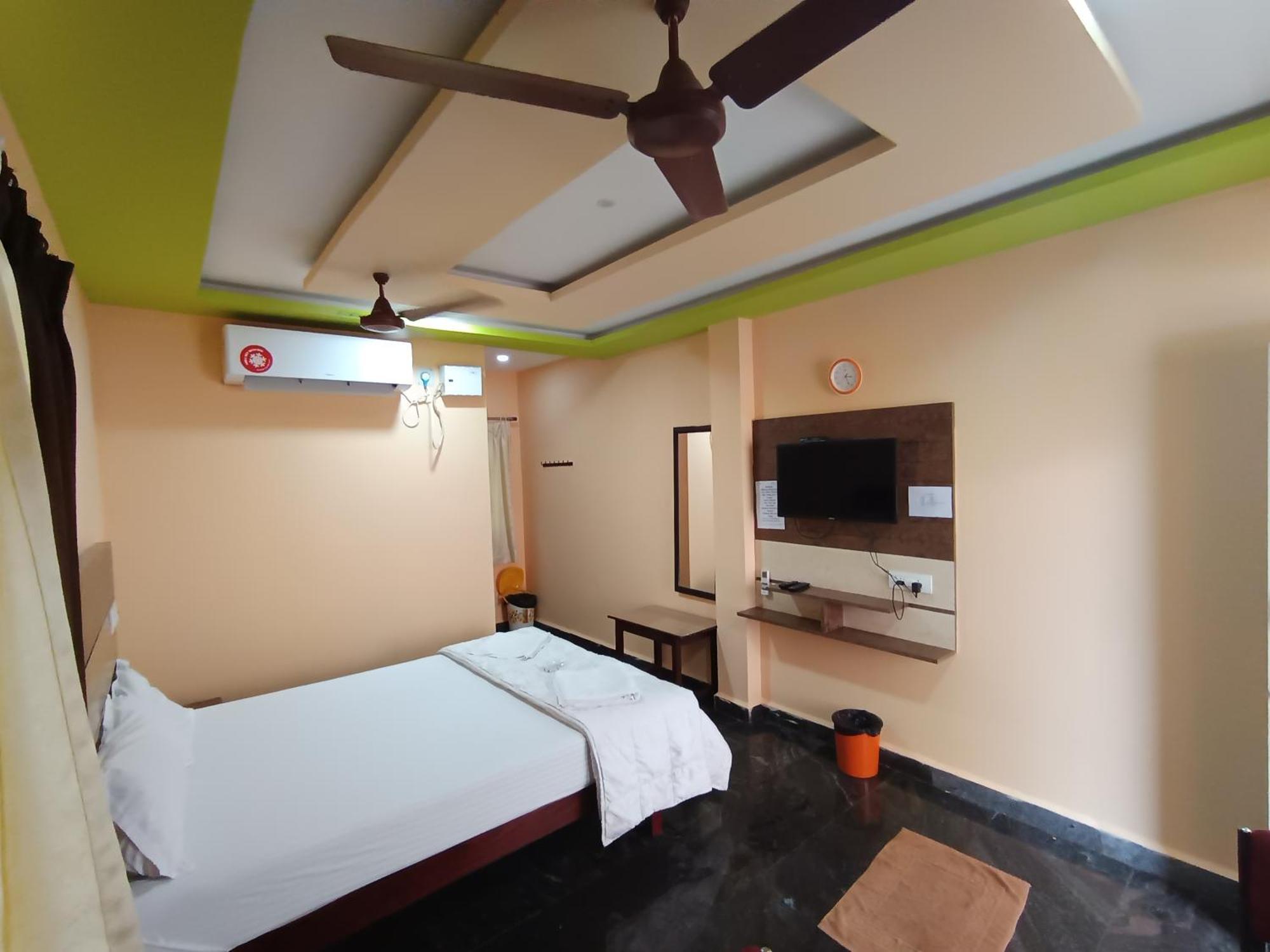 Sri Murugan Beach Paradise Hotel Mahabalipuram Εξωτερικό φωτογραφία