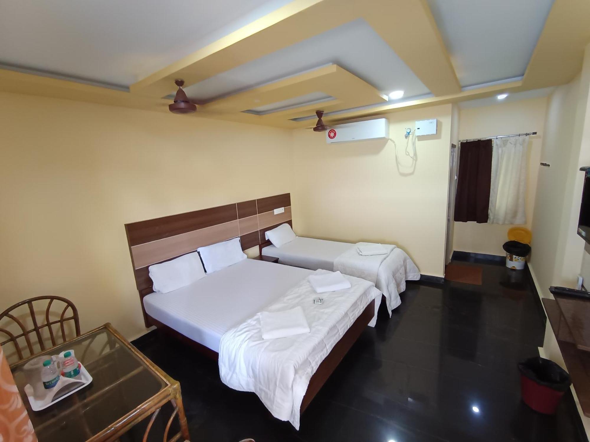 Sri Murugan Beach Paradise Hotel Mahabalipuram Εξωτερικό φωτογραφία