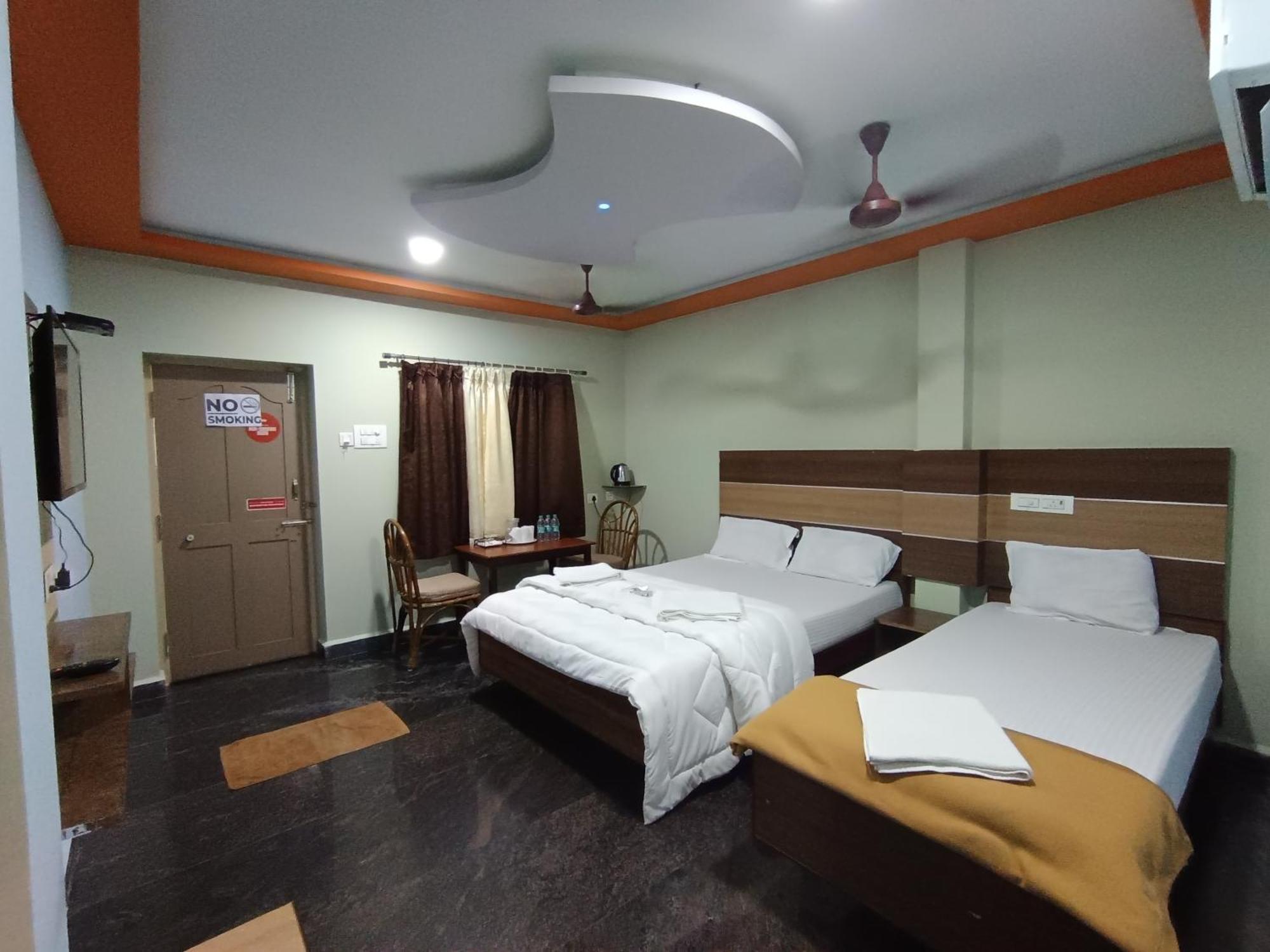 Sri Murugan Beach Paradise Hotel Mahabalipuram Εξωτερικό φωτογραφία