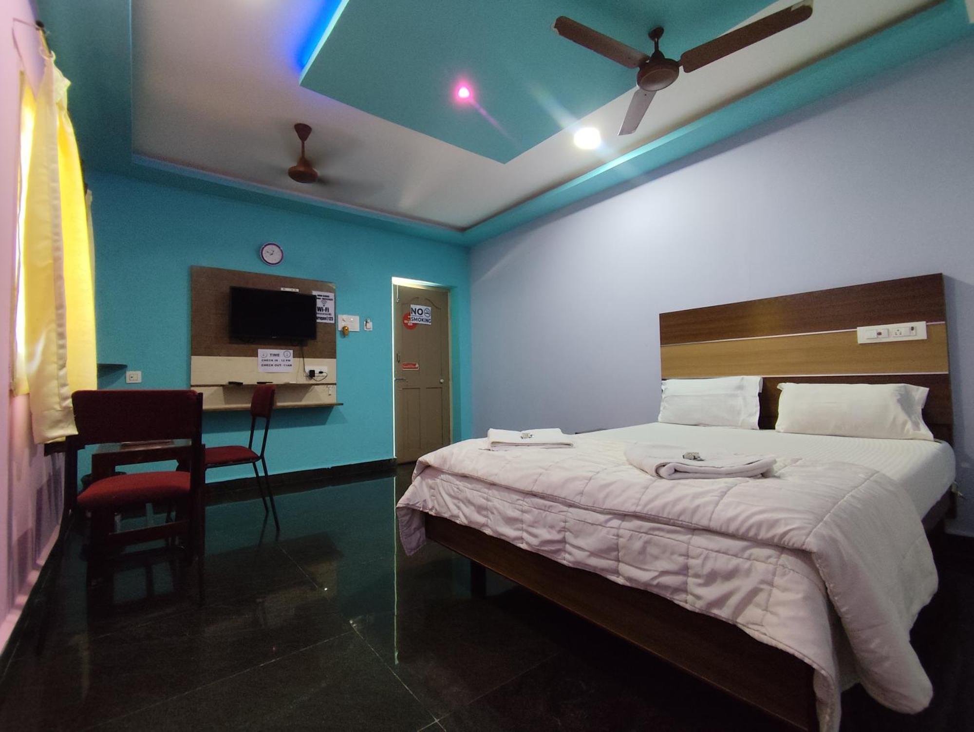 Sri Murugan Beach Paradise Hotel Mahabalipuram Εξωτερικό φωτογραφία