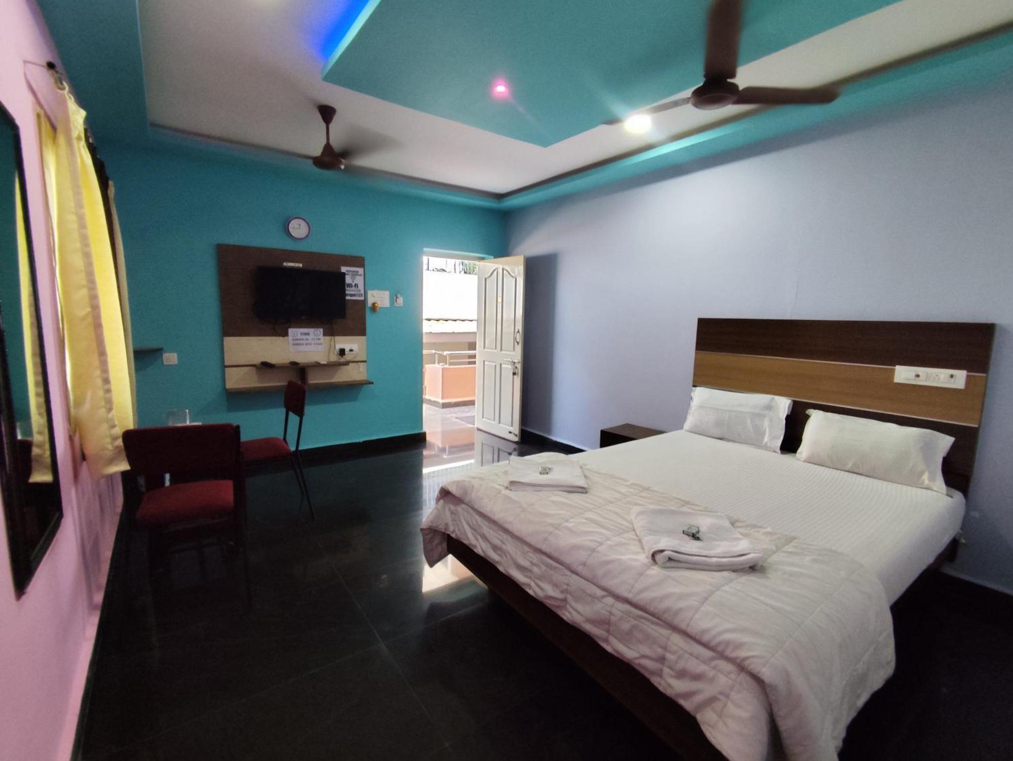 Sri Murugan Beach Paradise Hotel Mahabalipuram Εξωτερικό φωτογραφία