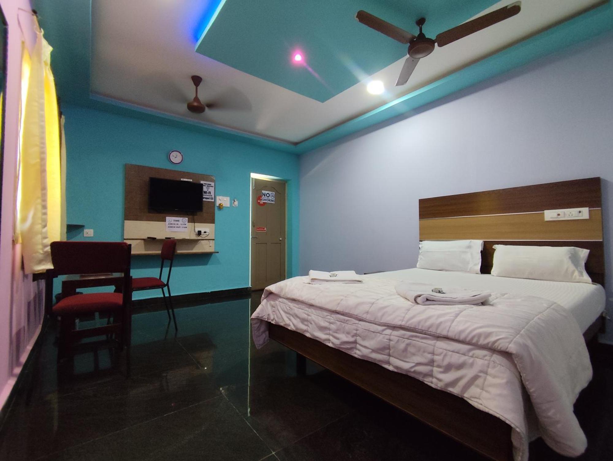 Sri Murugan Beach Paradise Hotel Mahabalipuram Εξωτερικό φωτογραφία