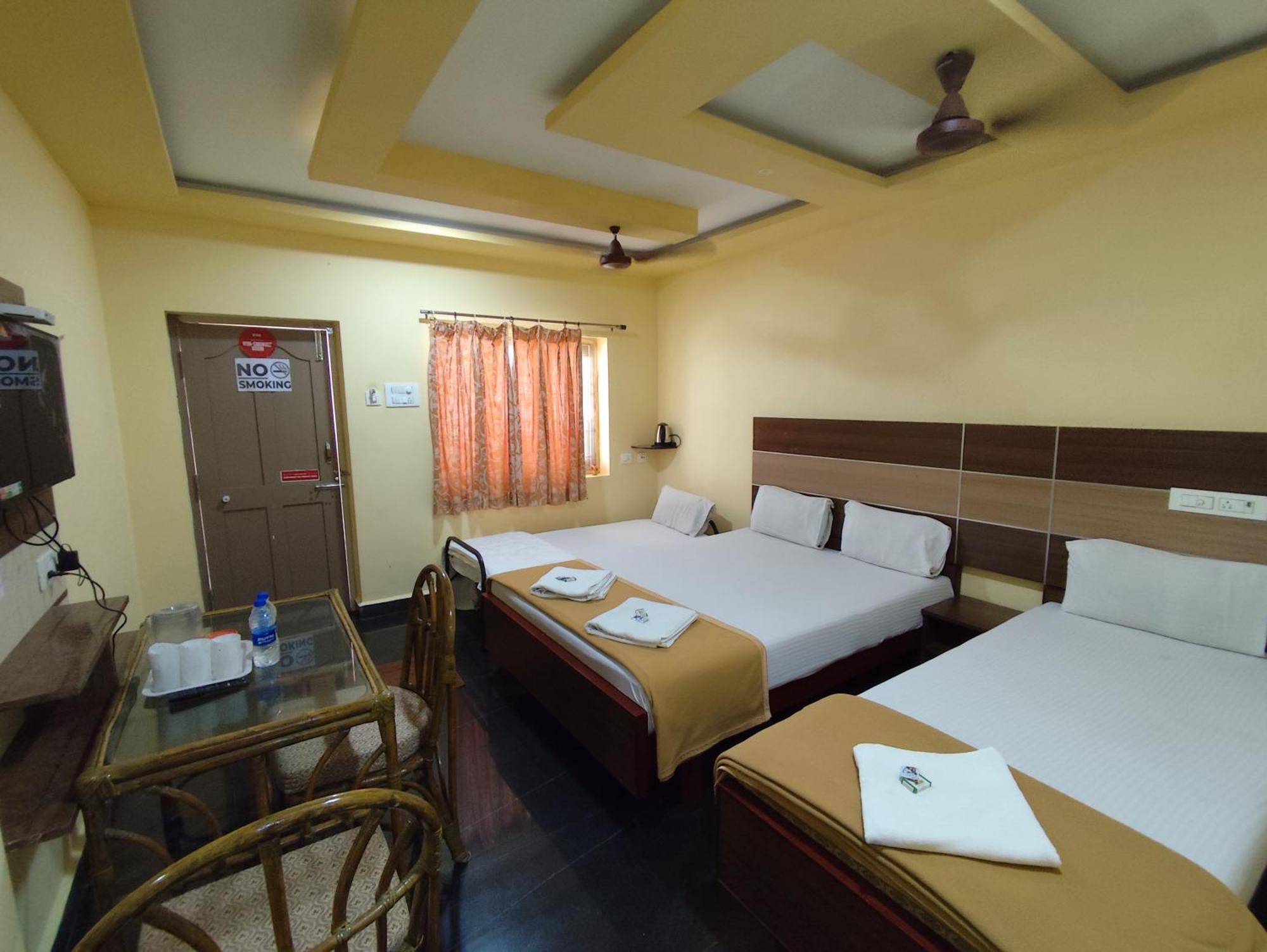 Sri Murugan Beach Paradise Hotel Mahabalipuram Εξωτερικό φωτογραφία