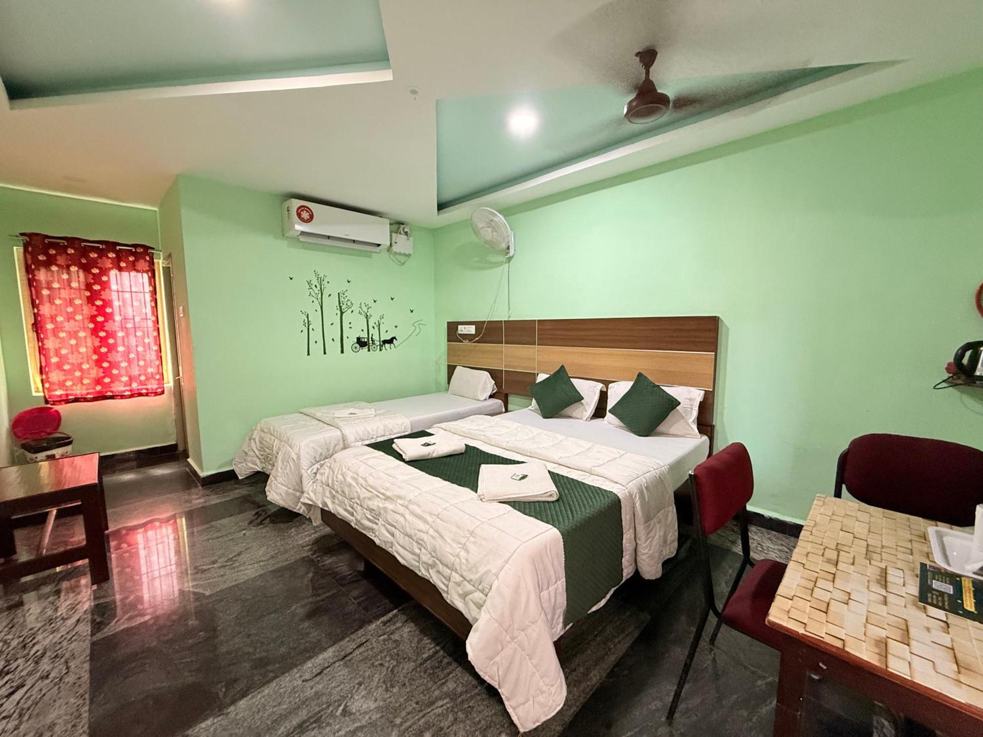 Sri Murugan Beach Paradise Hotel Mahabalipuram Εξωτερικό φωτογραφία